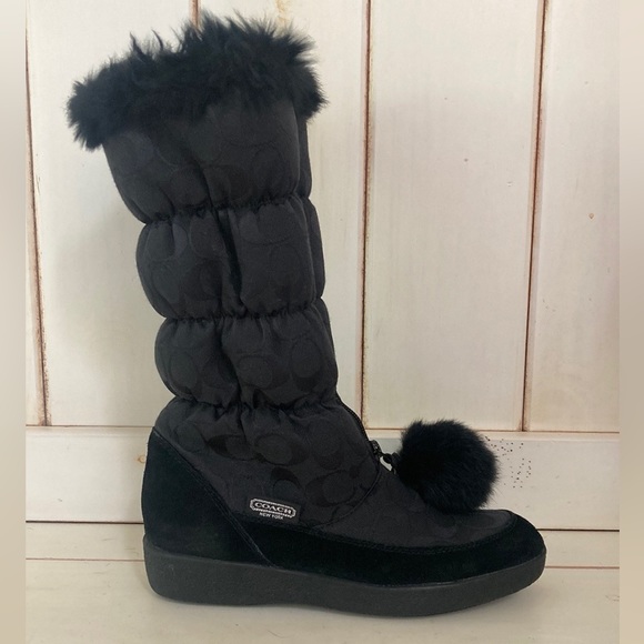 COACH Black Theona Rabbit Fur Snow Boots Size 7.5 EUC - Picture 6 of 16